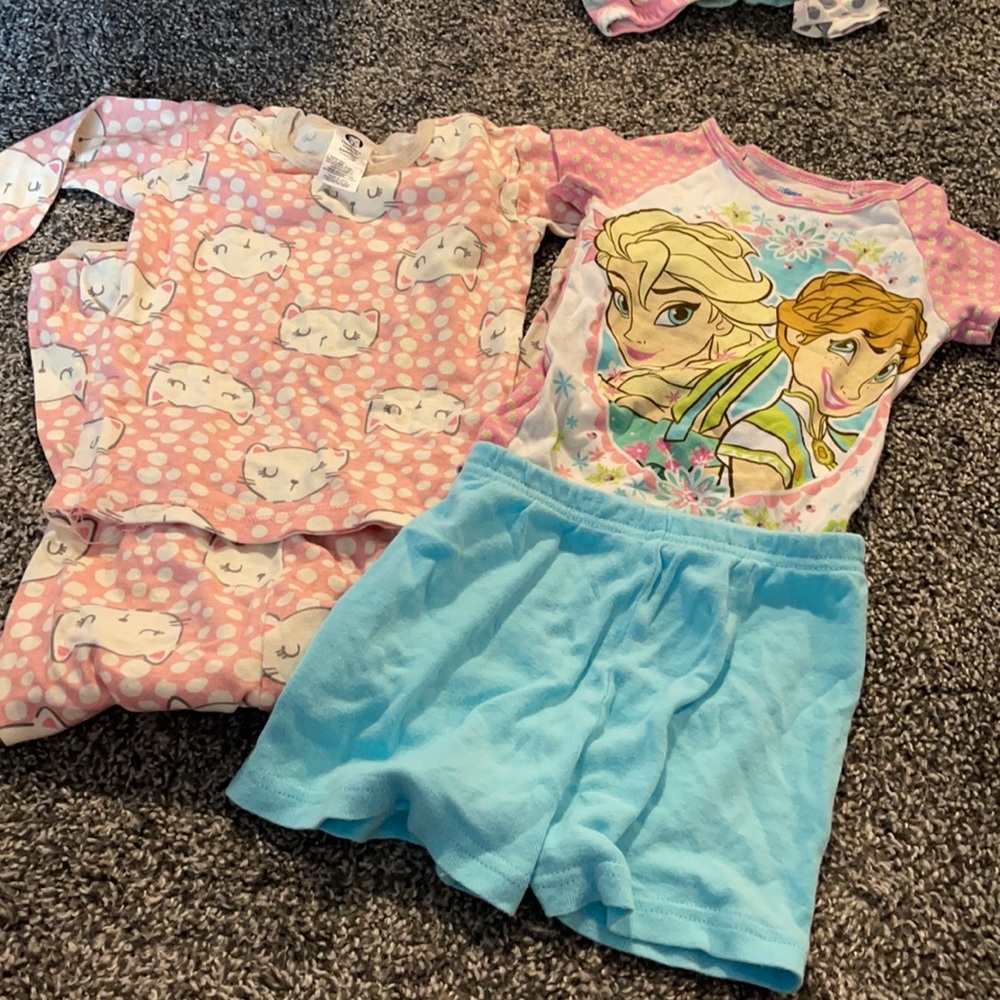 4T pj lot frozen